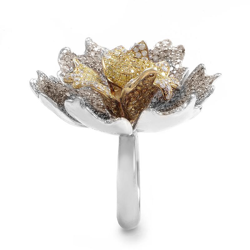 Round Cut 18 Karat White Gold Multi-Gold Brown and Yellow Diamond Flower Ring CRR7932