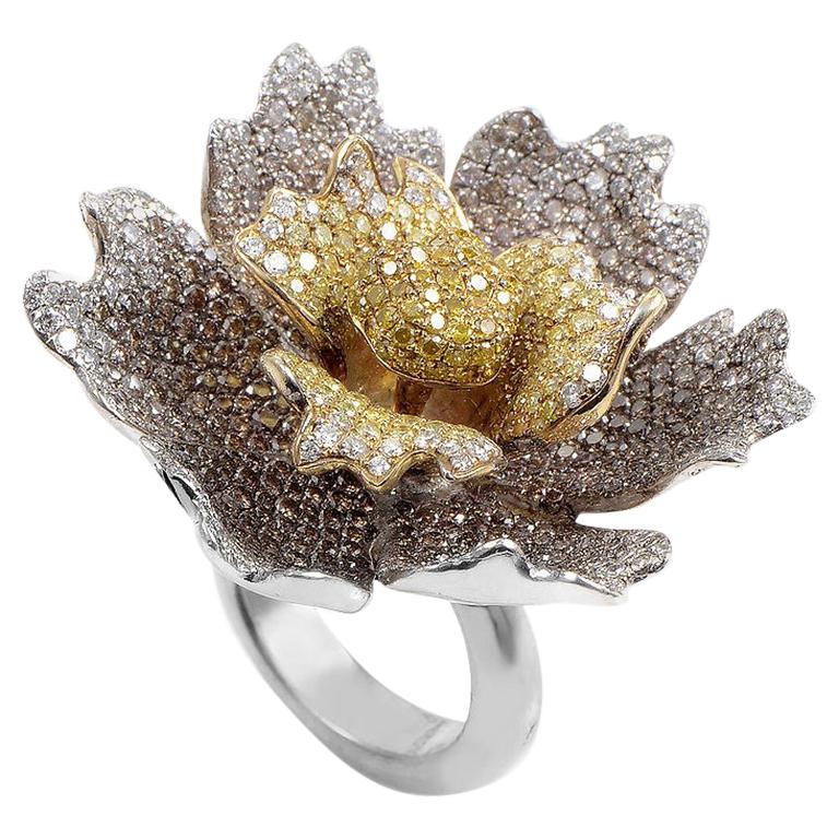 18 Karat White Gold Multi-Gold Brown and Yellow Diamond Flower Ring ...