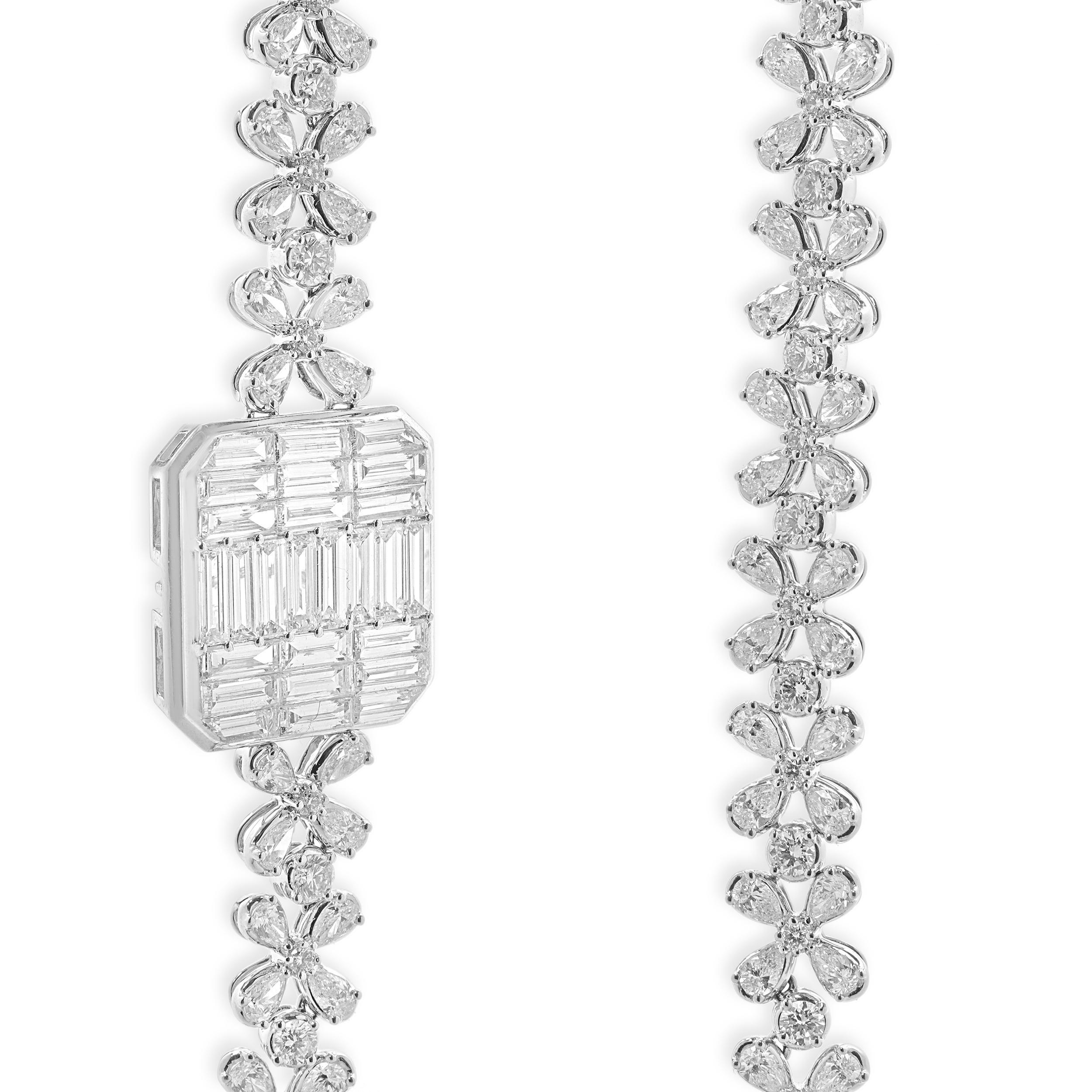 Designer: personalizzato
Materiale: oro bianco 18 carati
Diamanti: 63 diamanti rotondi taglio brillante = 4,96cttw
Colore: G
Chiarezza: VS-SI1
Diamanti: 26 taglio baguette = 4,24cttw
Colore: G
Chiarezza: VS-SI1
Diamanti: 168 tagli a pera =