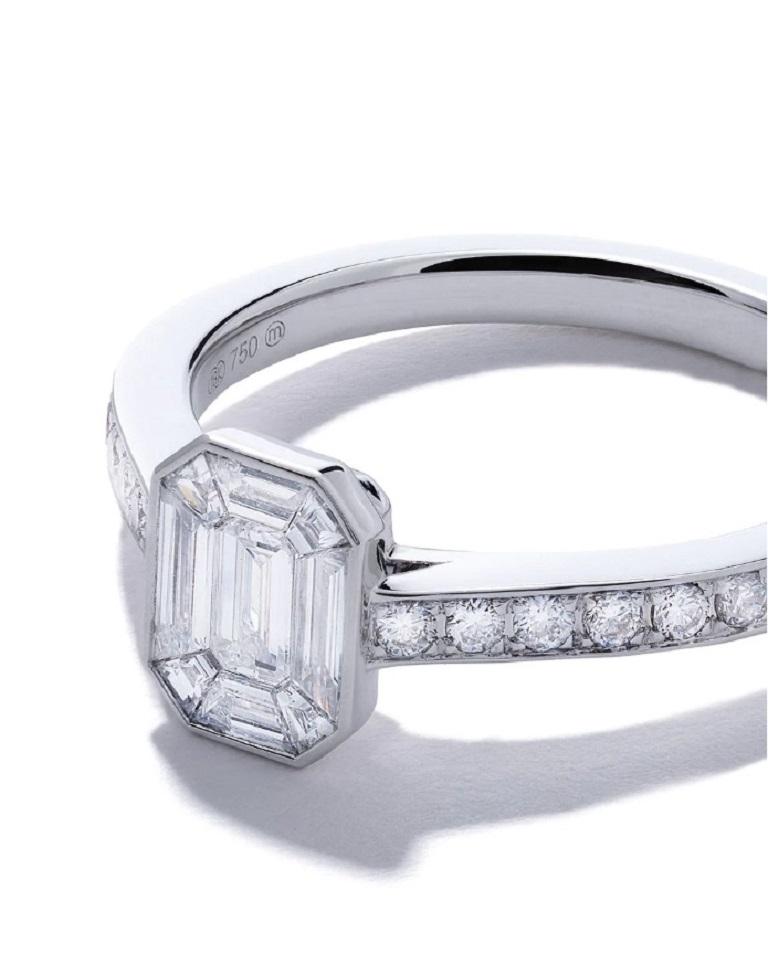 Emerald Cut 18 Karat White Gold Mye Emerald Illusion Diamond Ring
