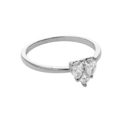 18 Karat White Gold Mye Heart Illusion Diamond Ring