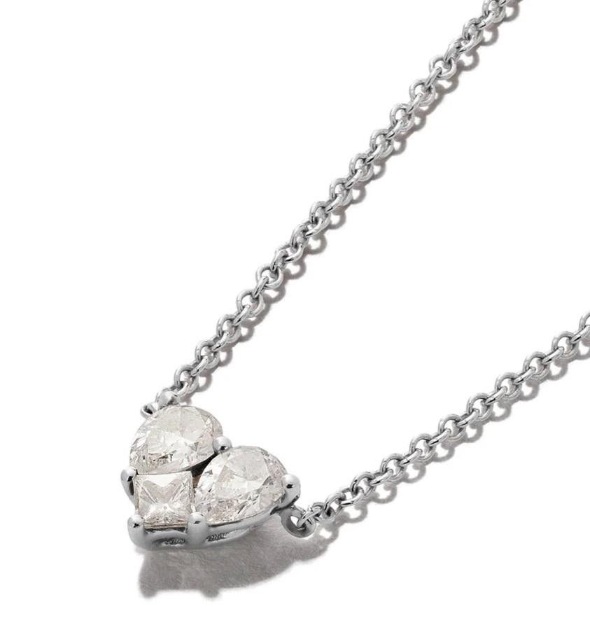 AS29
18kt white gold Mye large heart illusion diamond necklace

Smile, sparkle and shine with this Mye large heart illusion diamond necklace from AS29. Crafted from 18kt white gold, this necklace as also the power to make you fall in love. Give it a
