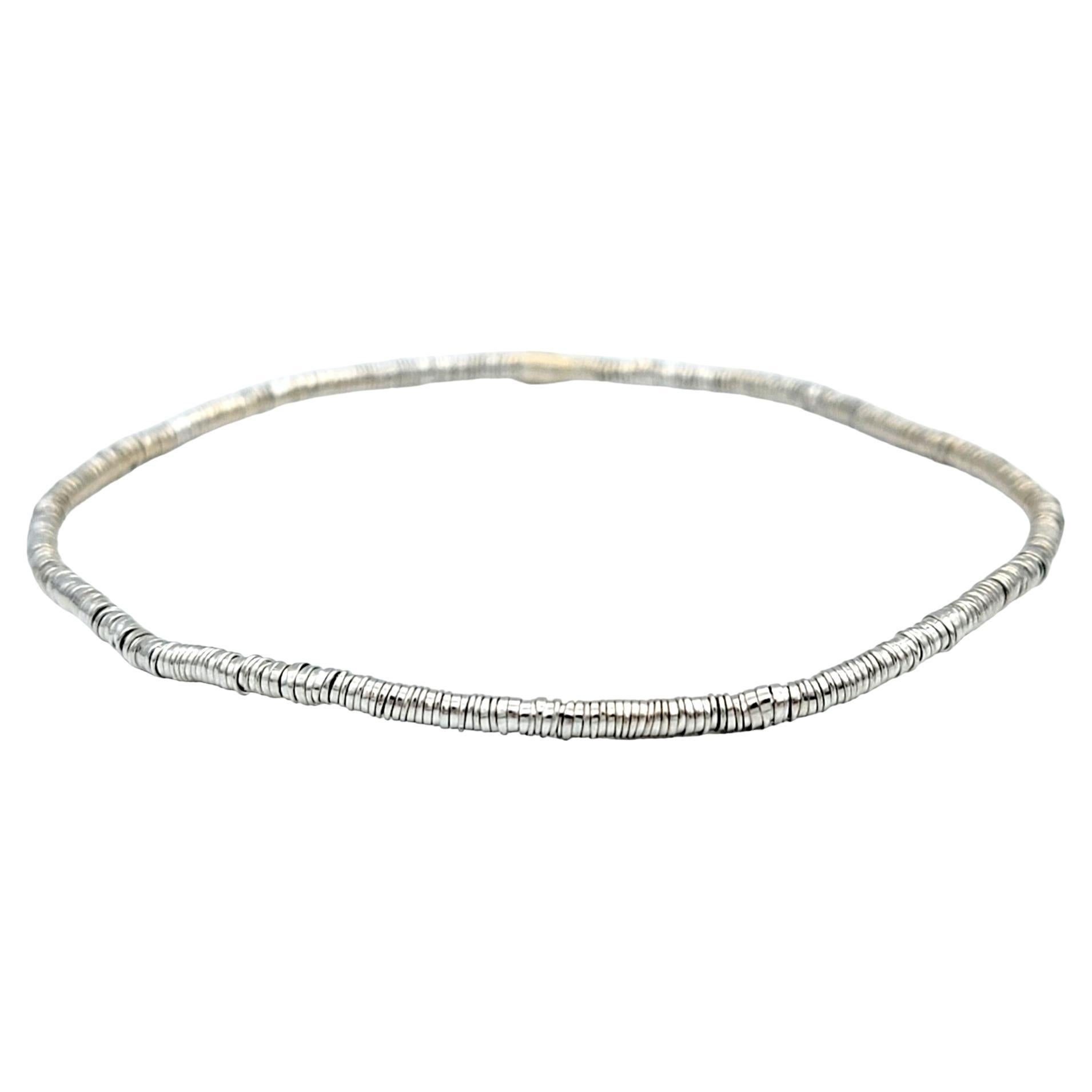 Oro Blanco de 18 Kilates Pulsera Estilo Eternidad Disco Apilado Flexible Estrecha 2,3 mm en venta