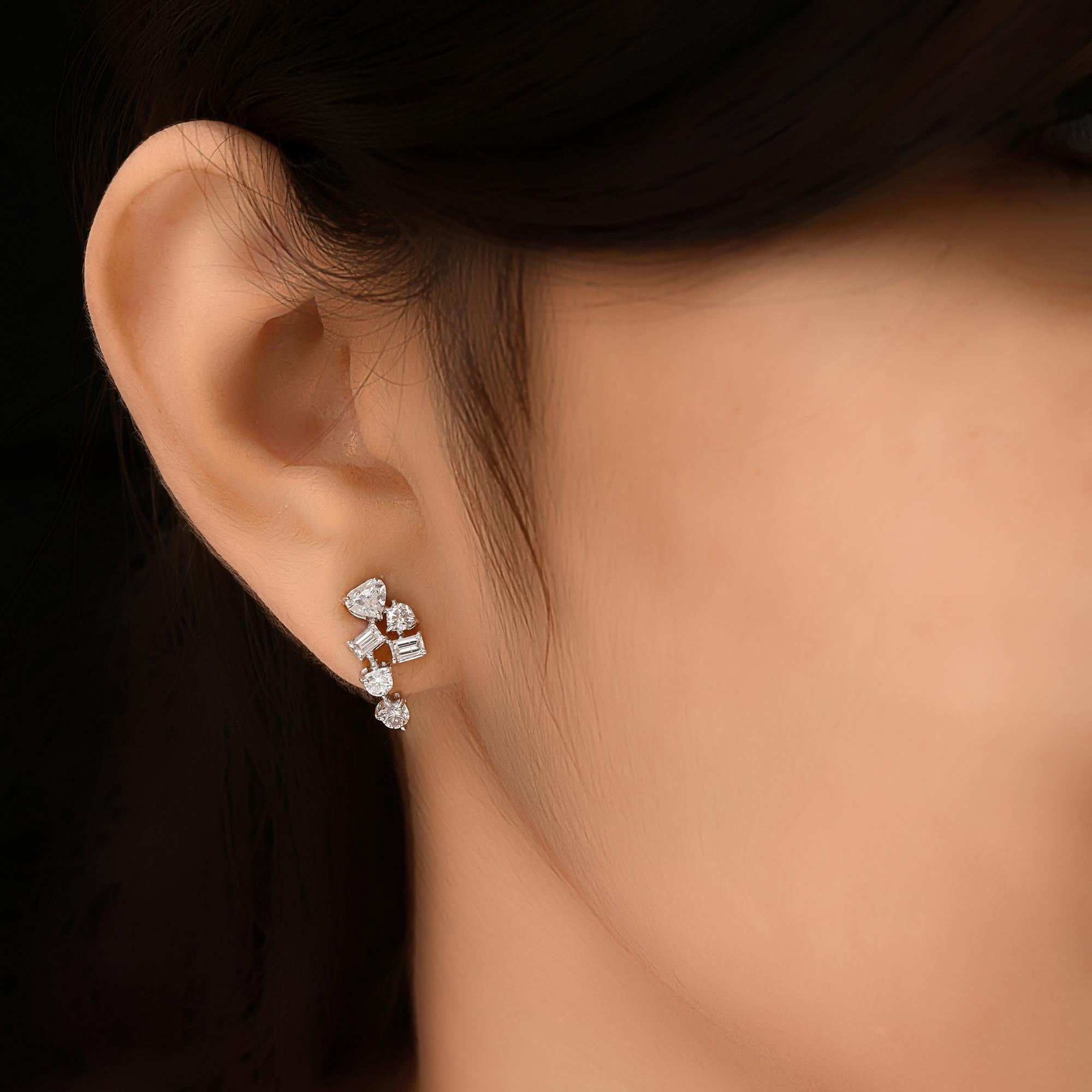 18 Karat White Gold Natural 1.62 Carat SI/H Multi Shape Diamond Earrings In New Condition For Sale In Diera, Dubai