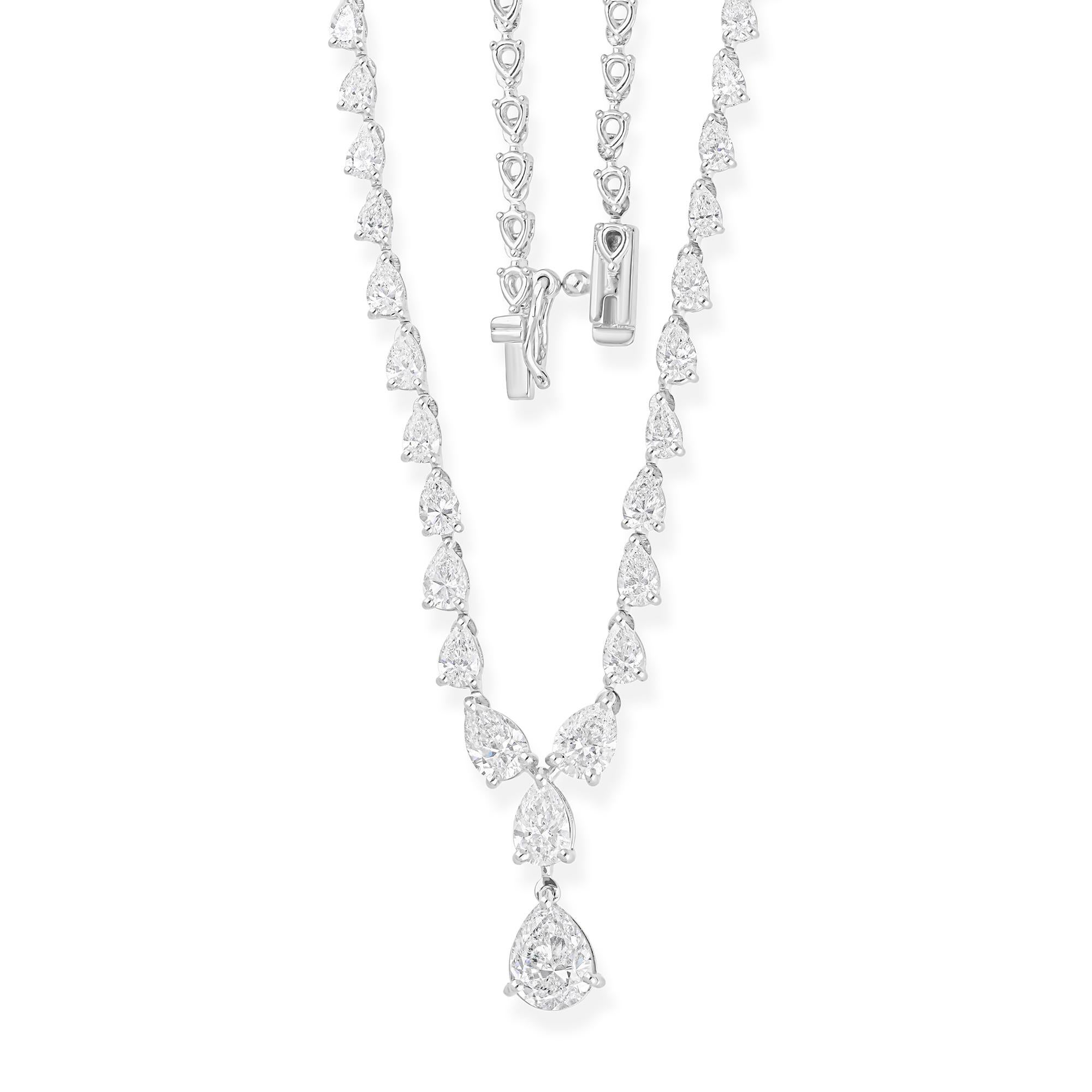 Pear Cut 18 Karat White Gold Natural 5.98 Carat SI Clarity HI Color Pear Diamond Necklace For Sale
