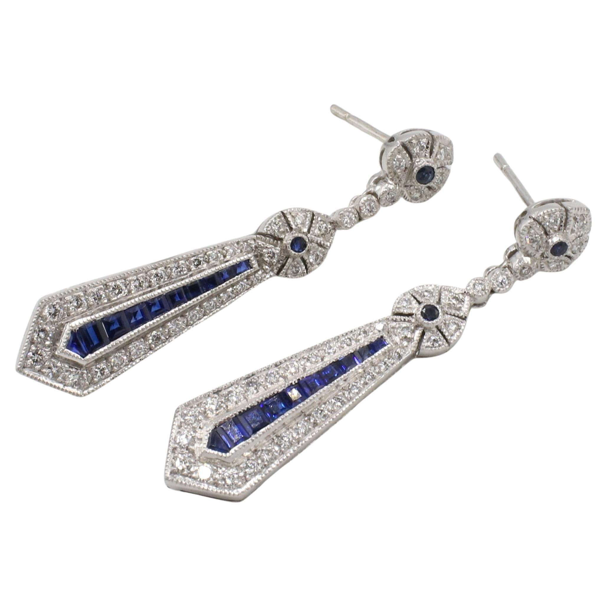 Modern 18 Karat White Gold Natural Diamond & Blue Sapphire Dangle Drop Earrings For Sale