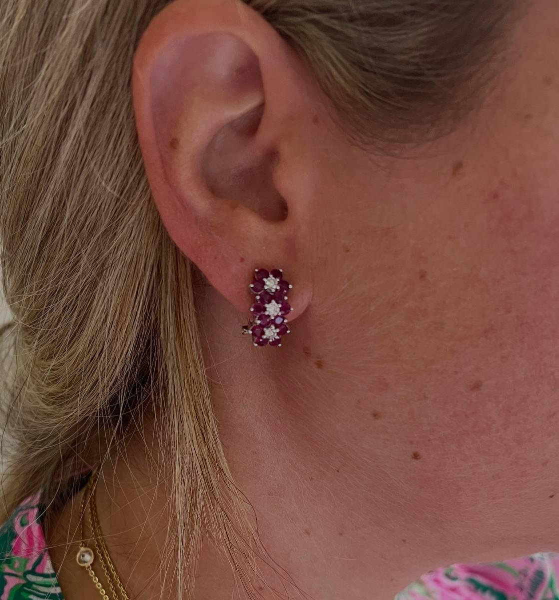 Round Cut 18 Karat White Gold Natural Diamond & Ruby Flower Earrings For Sale