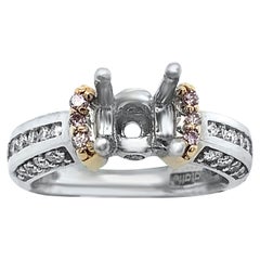 18 Karat White Gold Natural Fancy Pink and White Diamond Ring