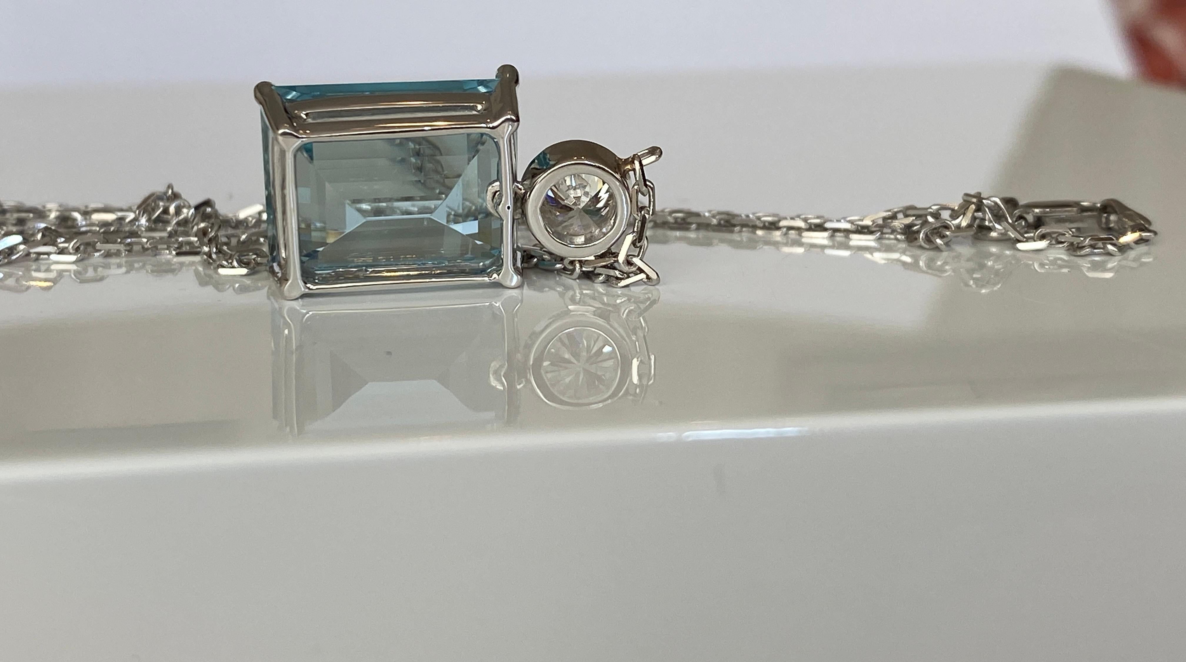 18 Karat White Gold Necklace with a Diamond Pendant Decorated with Aquamarine  For Sale 8