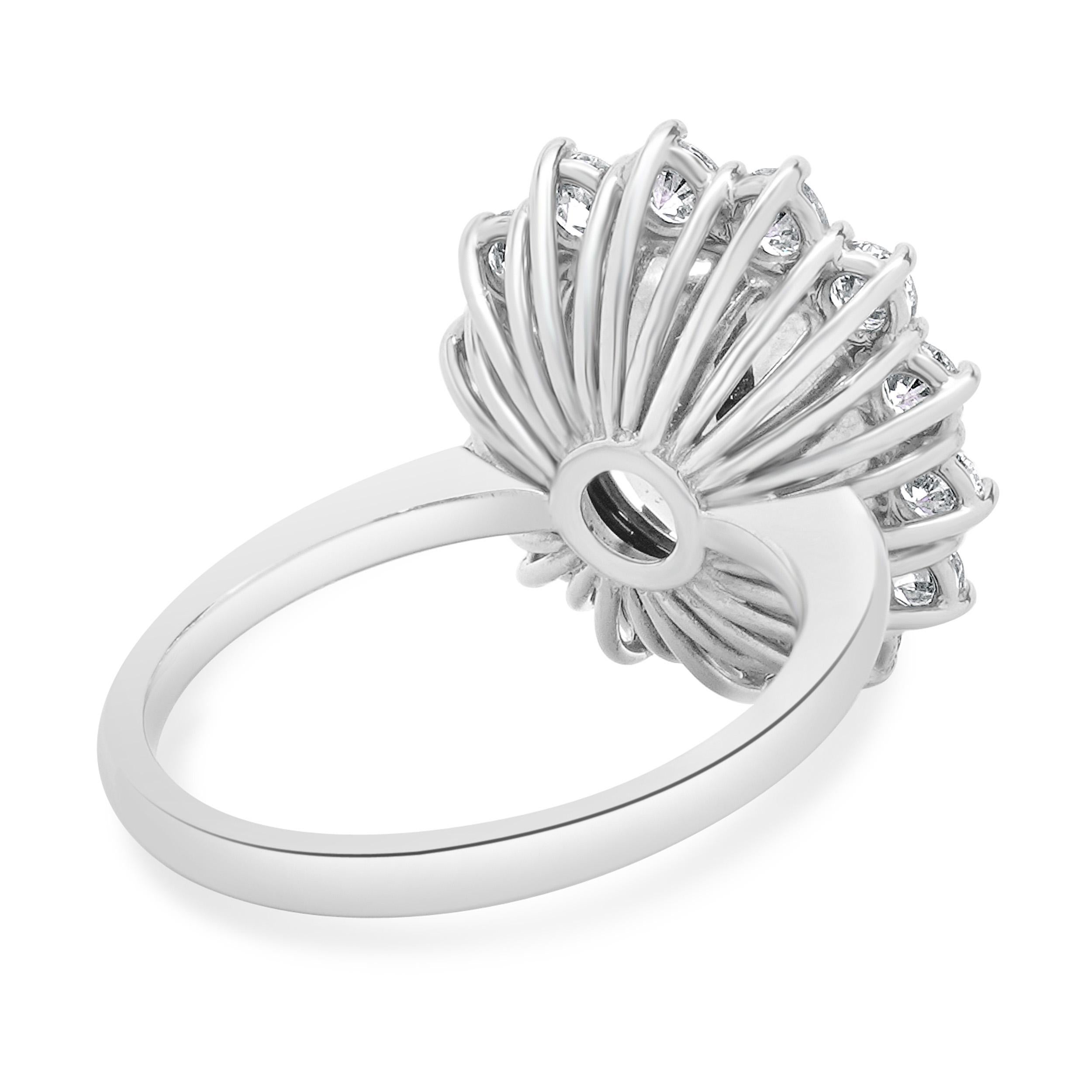 18 Karat White Gold No Heat Purple Sapphire and Diamond Cocktail Ring im Zustand „Hervorragend“ im Angebot in Scottsdale, AZ
