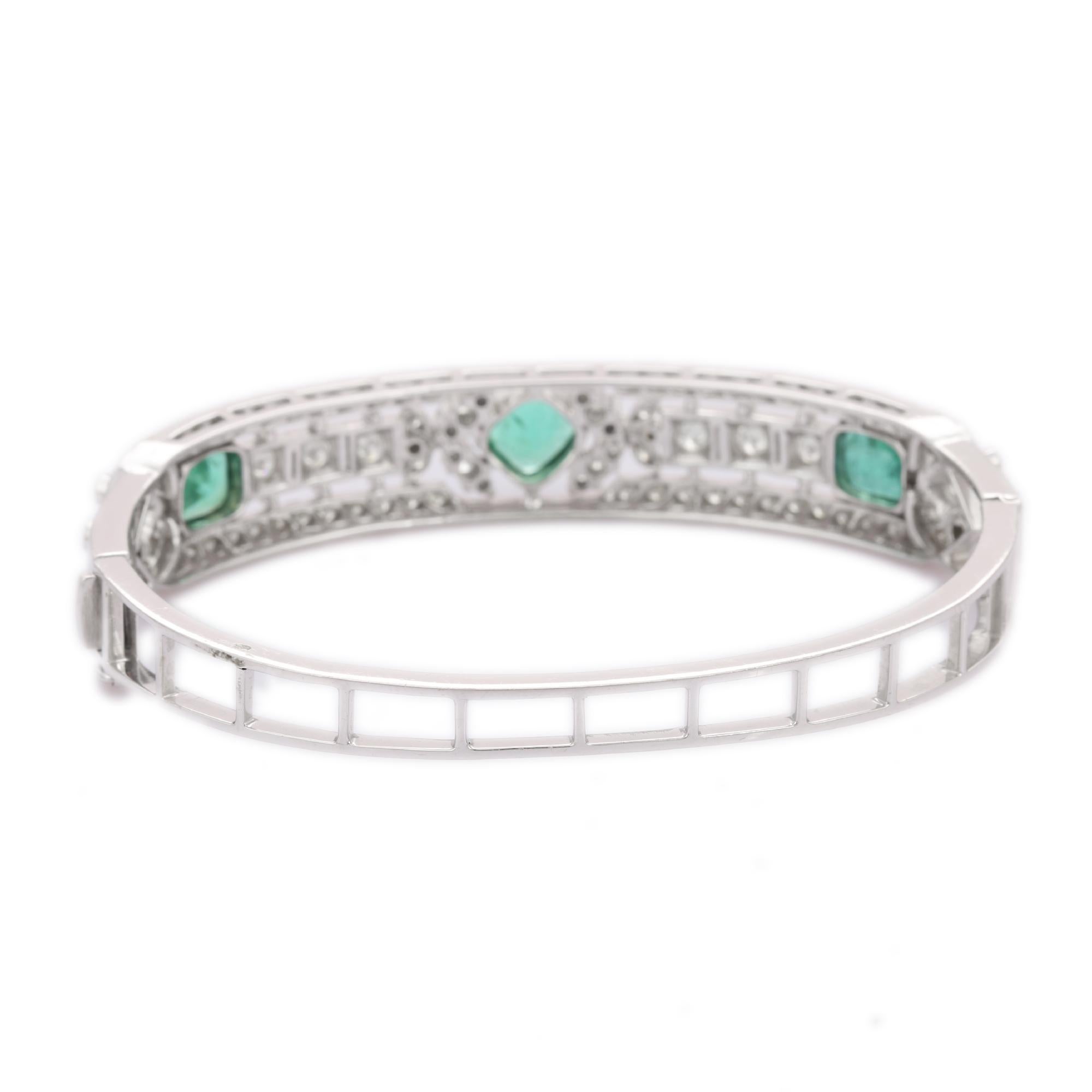 18 Karat Solid White Gold Diamond and Cushion Cut Emerald Clamper Bracelet In New Condition For Sale In Houston, TX