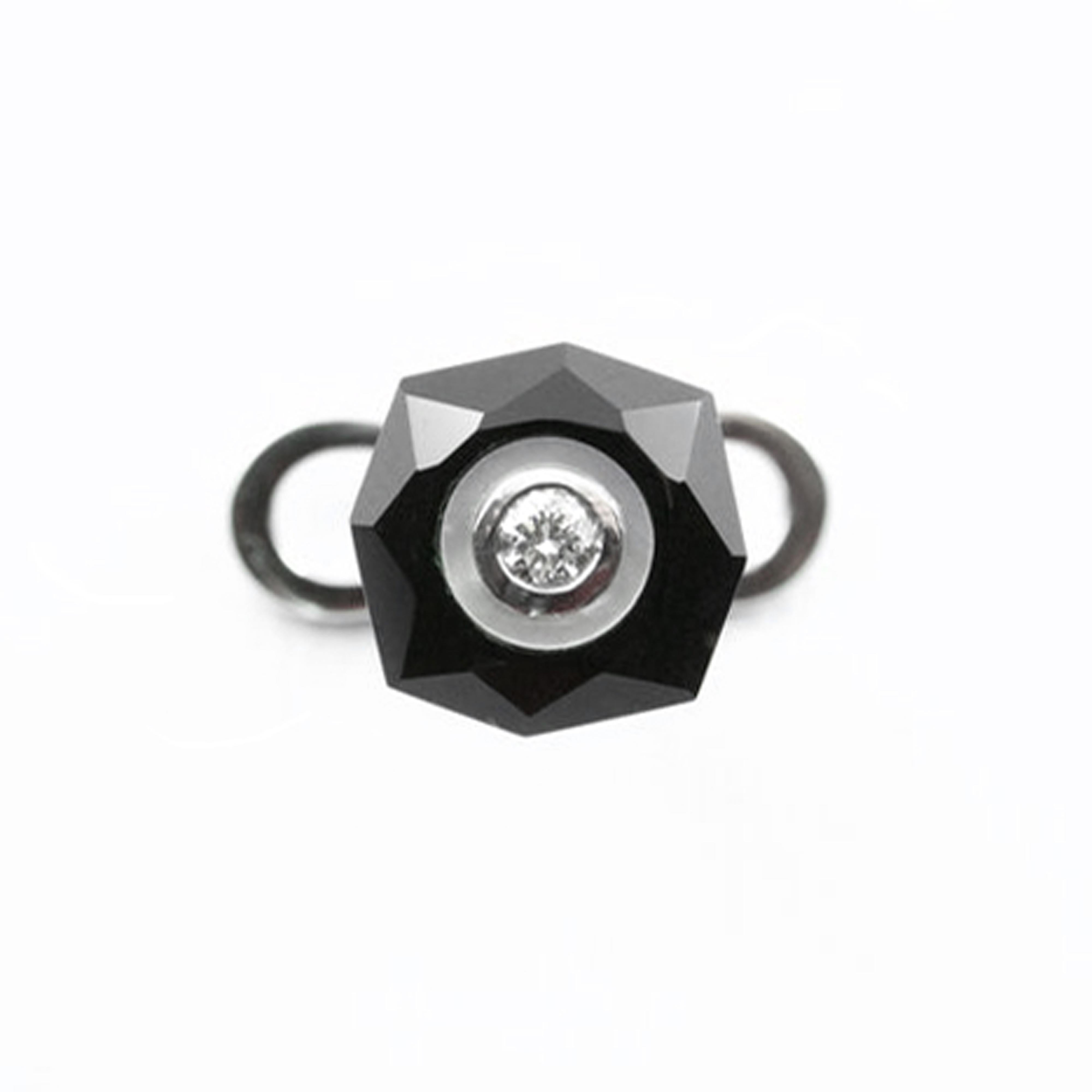 Women's or Men's 18 Karat White Gold Octagonal in Onyx and Mother of Pearl Set Cufflinks Studs For Sale