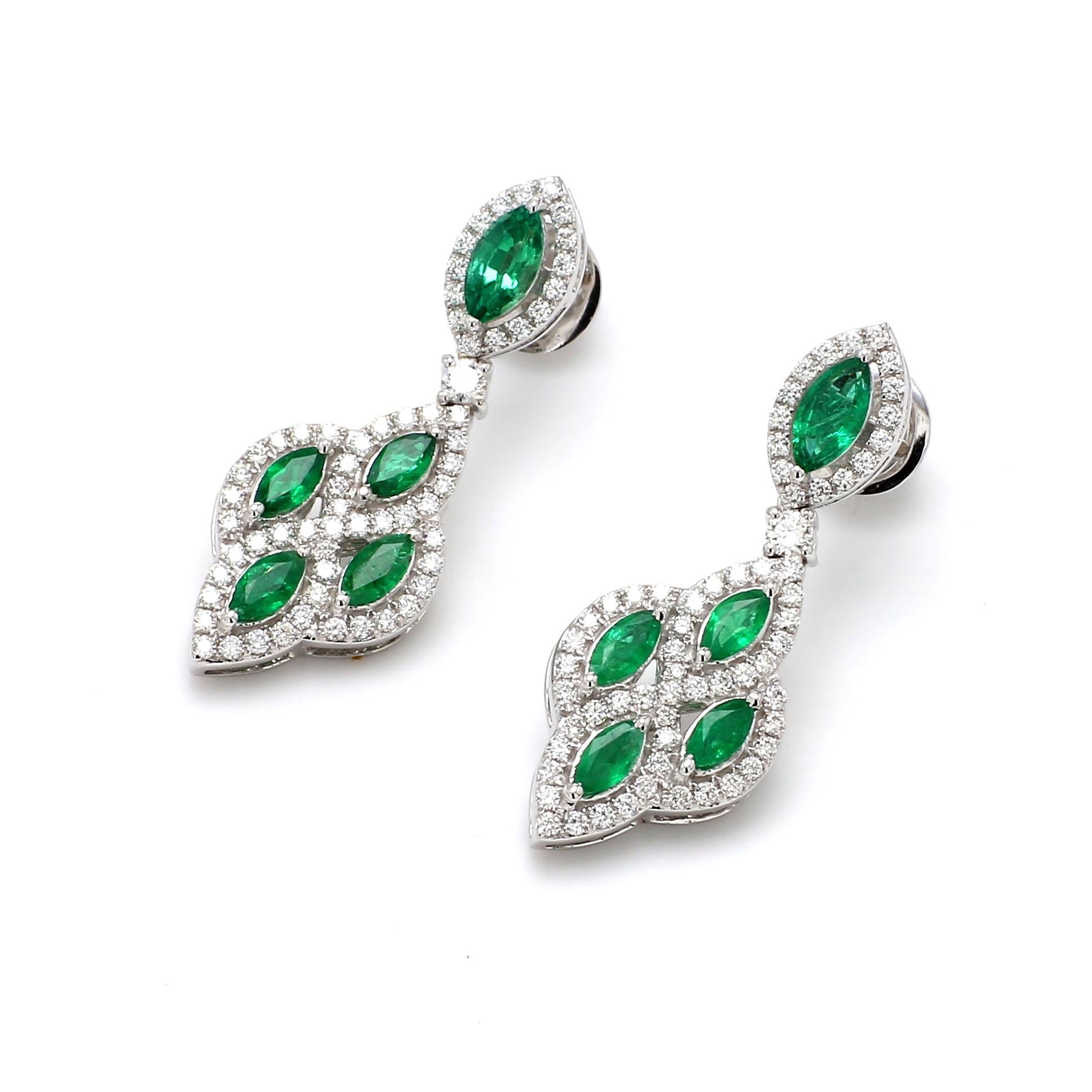 Contemporary 18 Karat White Gold Old Mine Emerald Diamond Cocktail Earring