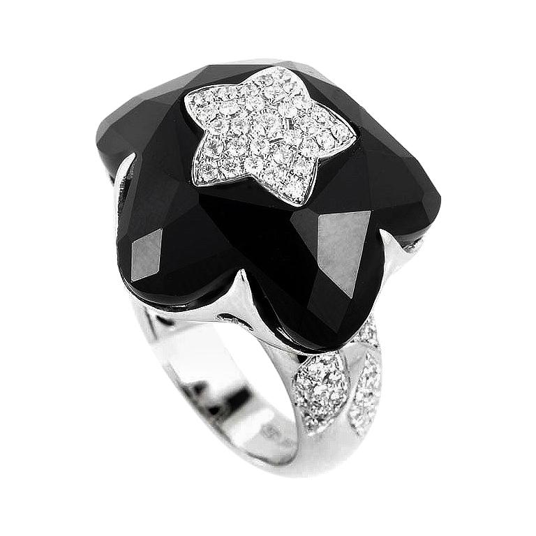 18 Karat White Gold Onyx Star and Diamond Ring at 1stDibs