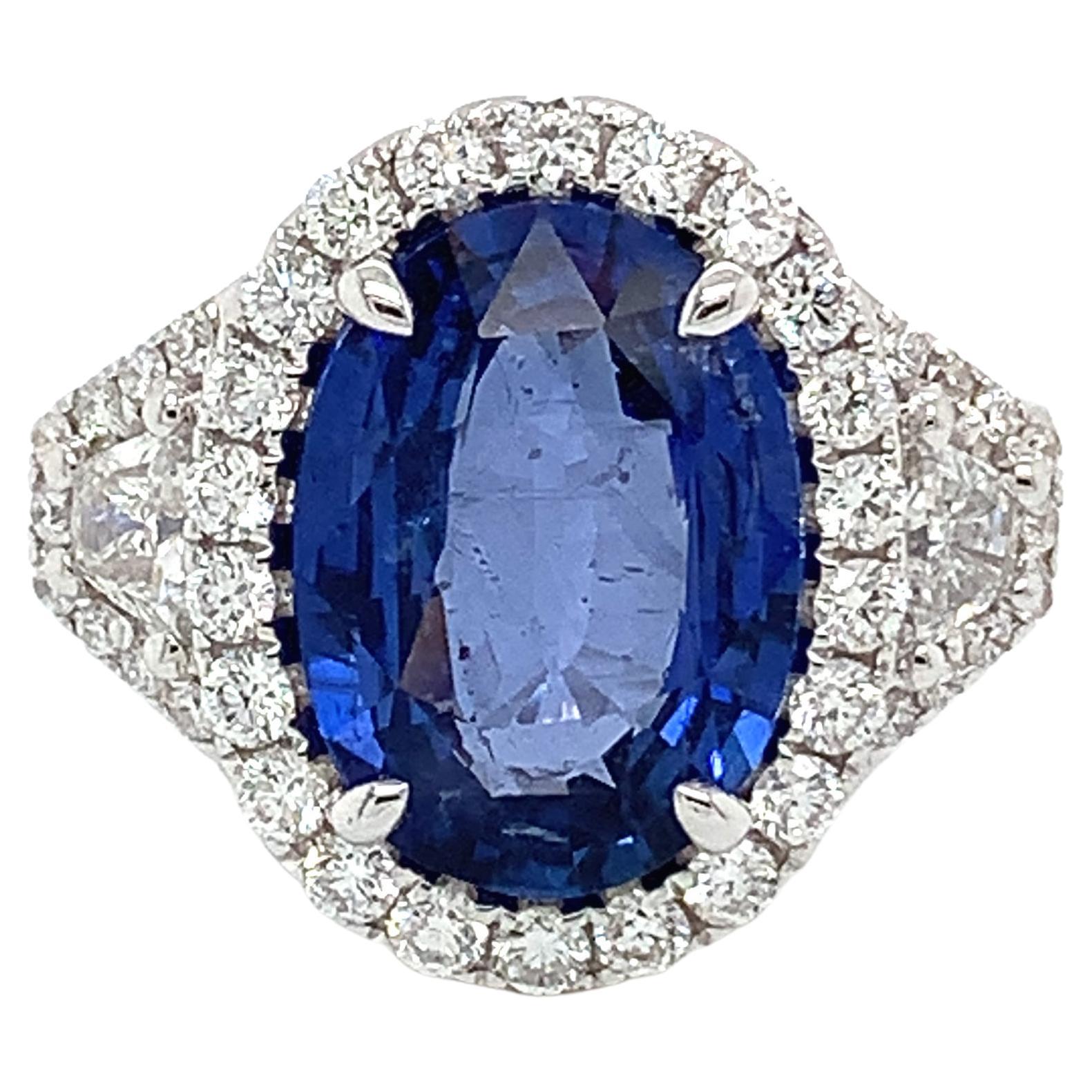 zertifizierter 18 Karat Weißgold Oval Ceylon Saphir & Diamant Ring 5,16 Karat im Angebot