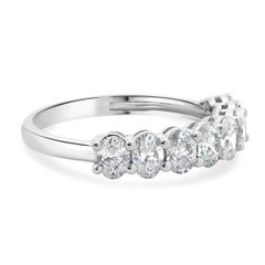 18 Karat White Gold Oval Diamond Band