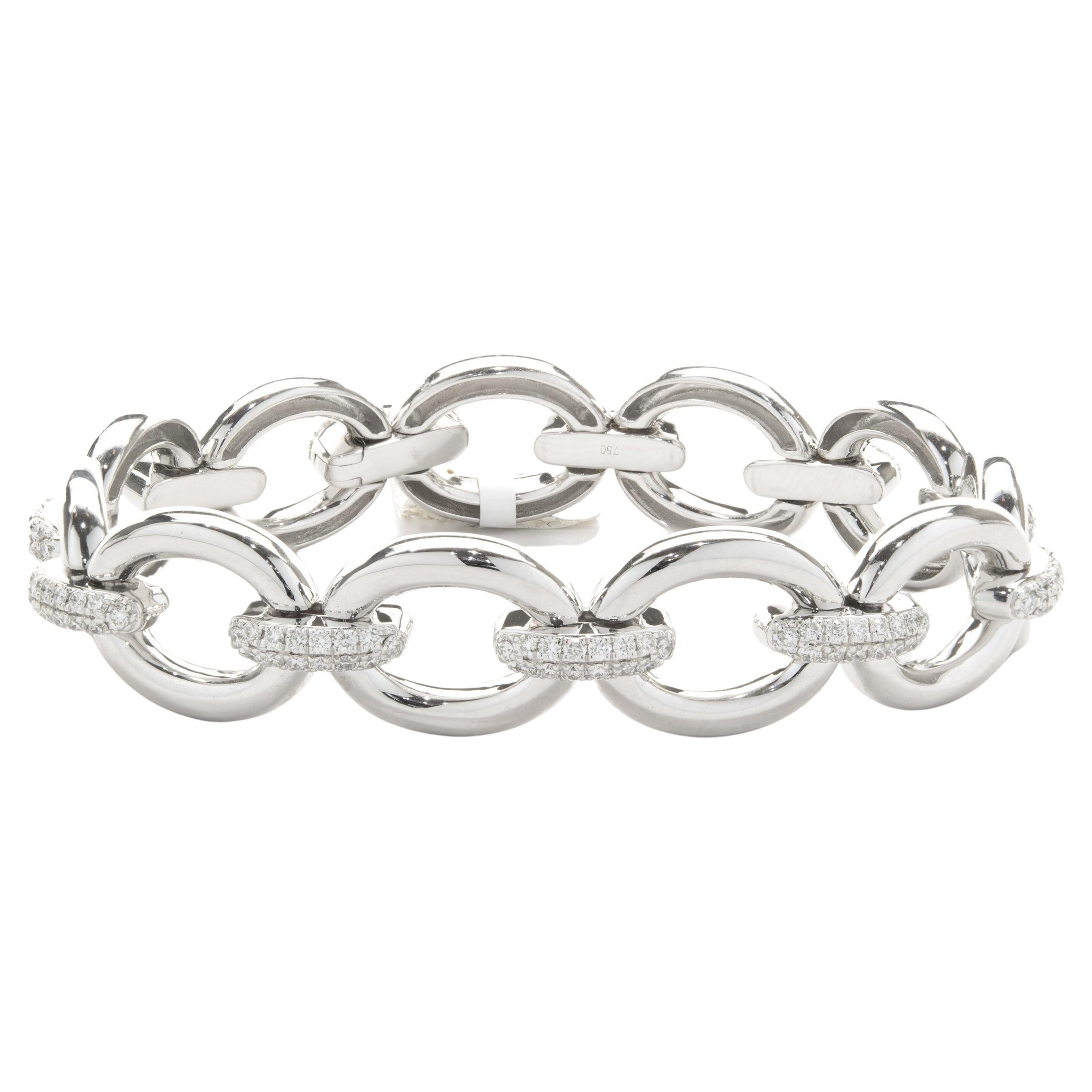 18 Karat White Gold Oval Link Bracelet with Pave Diamond Connectors