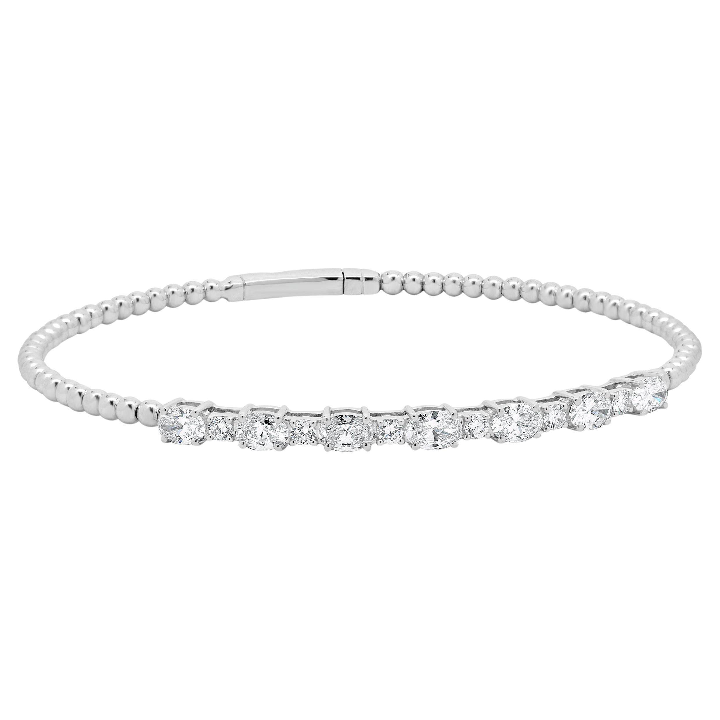 18 Karat White Gold Oval & Round Brilliant Cut Alternating Diamond Flex Bracelet