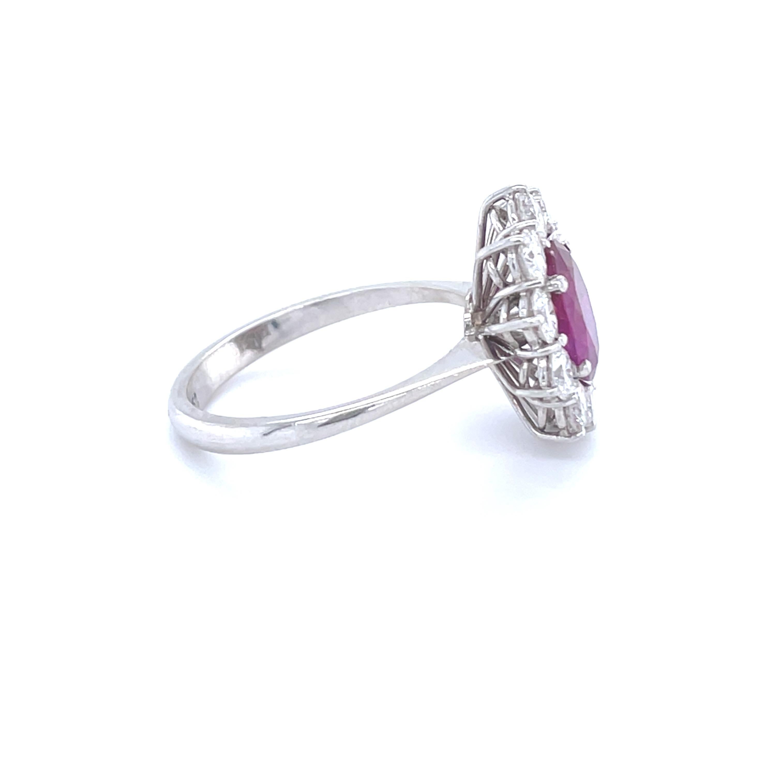 18 Karat White Gold Oval Ruby Round Diamond Cocktail Ring For Sale 1