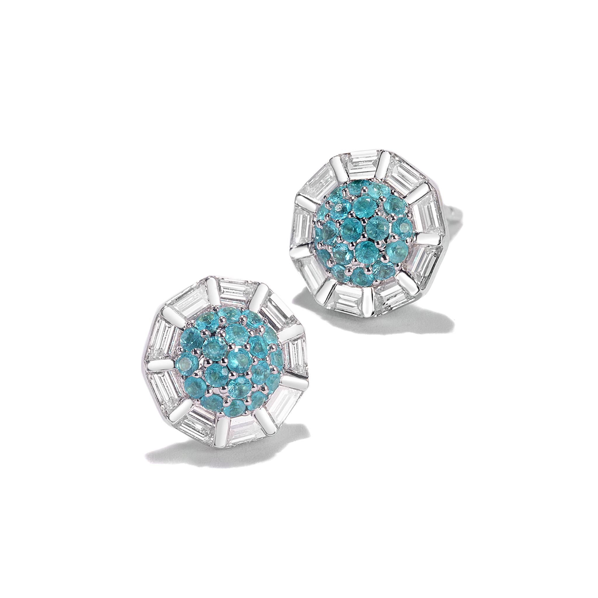 Trinity collection stud earrings set in 18K white gold with 0.41cts faceted paraiba and 0.64cts diamond.
