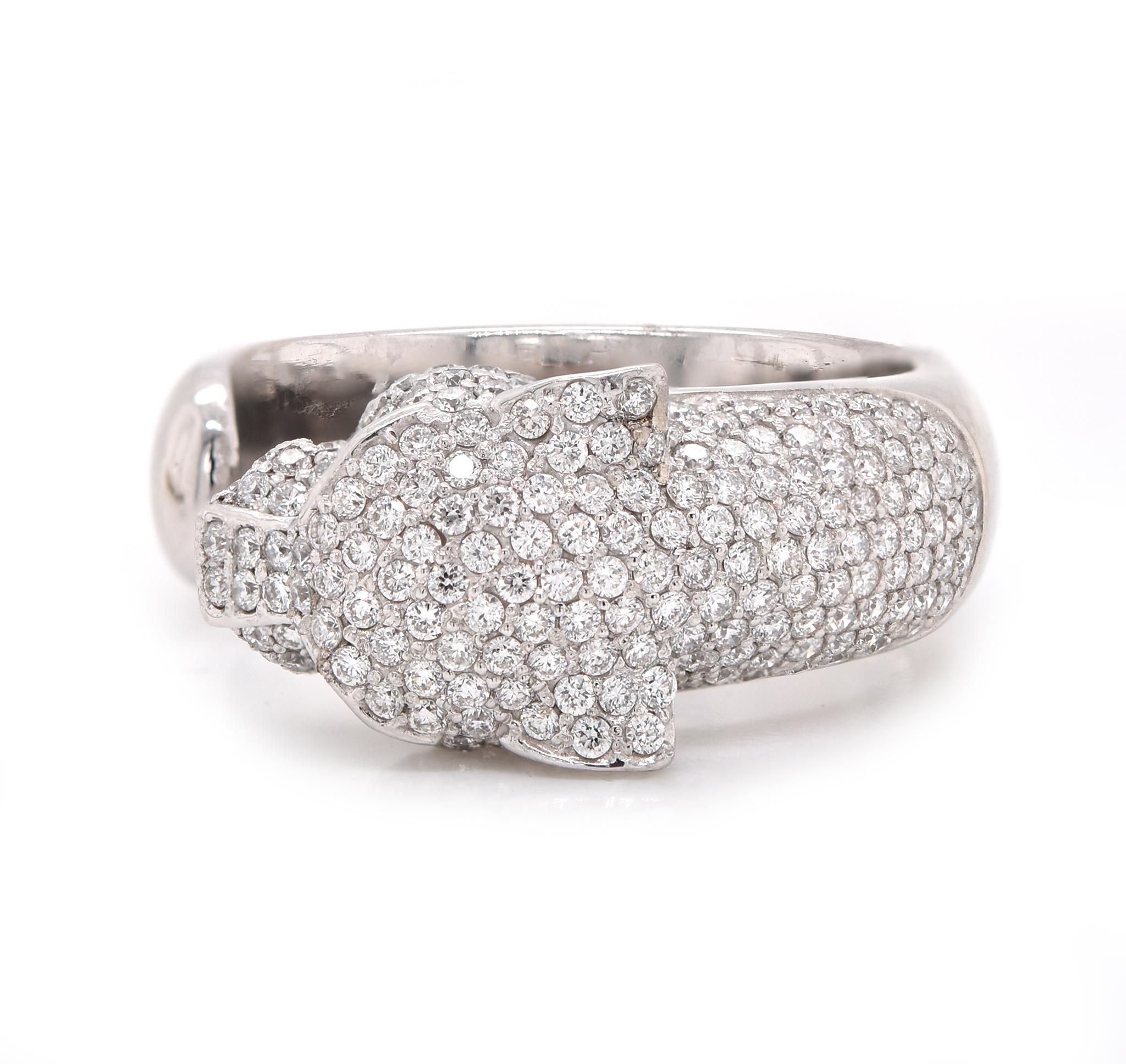 18 Karat White Gold Pave Diamond Big Panther Ring In Excellent Condition In Scottsdale, AZ