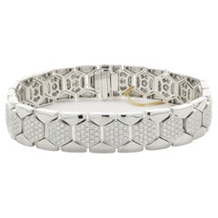 18 Karat White Gold Pave Diamond Centerlink Bracelet