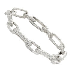 18 Karat White Gold Pave Diamond Elongated Oval Link Bracelet