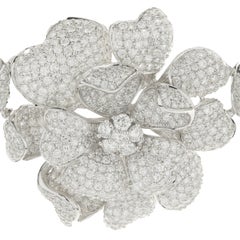 18 Karat White Gold Pave Diamond Flower Collar Necklace