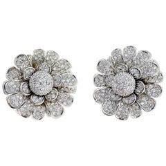 Fermagli per orecchini a fiore in oro bianco 18 carati con pavé di diamanti