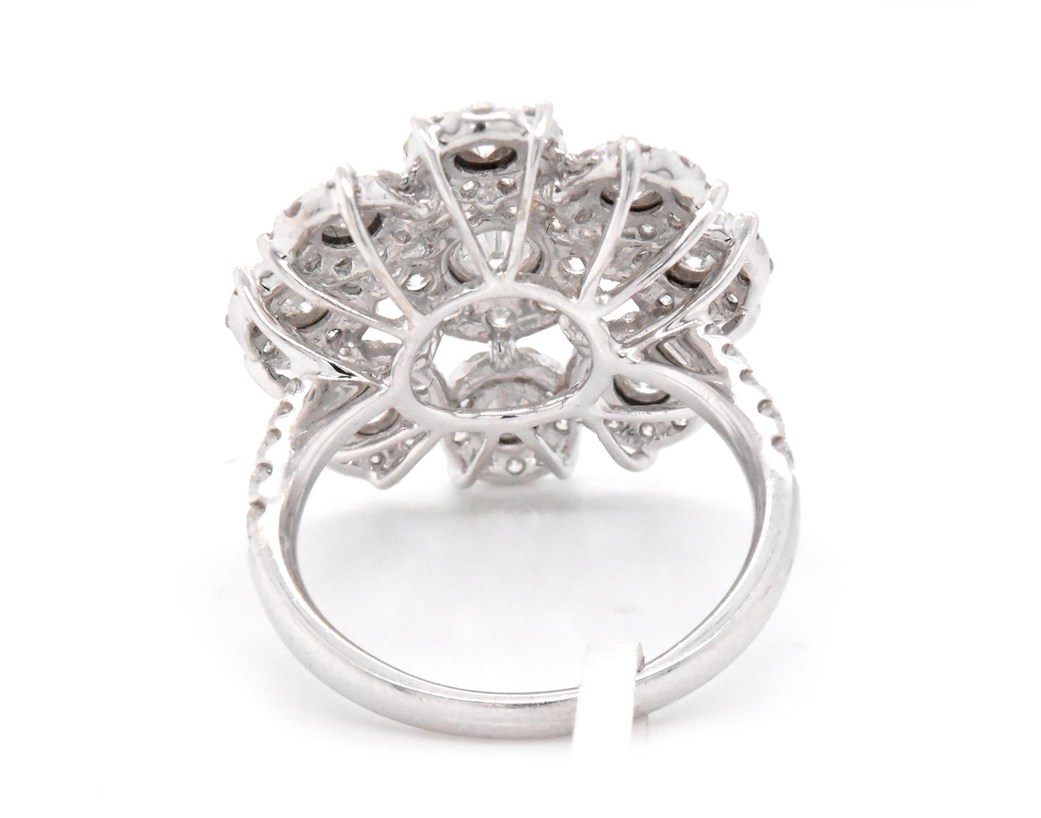 18 Karat White Gold Pavé Diamond Flower Ring In Excellent Condition For Sale In Scottsdale, AZ