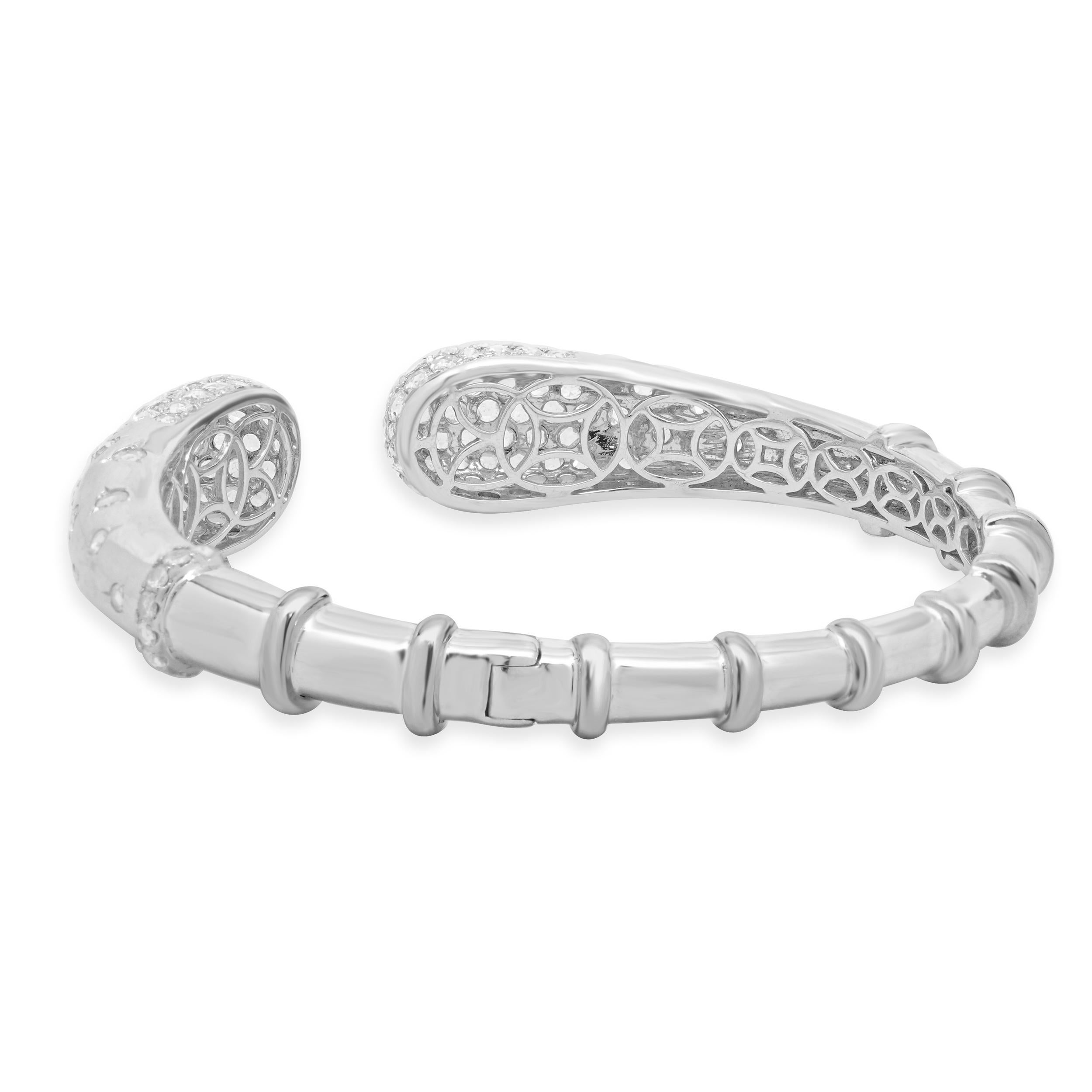 Bracciale in oro bianco 18 carati con pavé di diamanti taglio rosa In condizioni ottime in vendita a Scottsdale, AZ