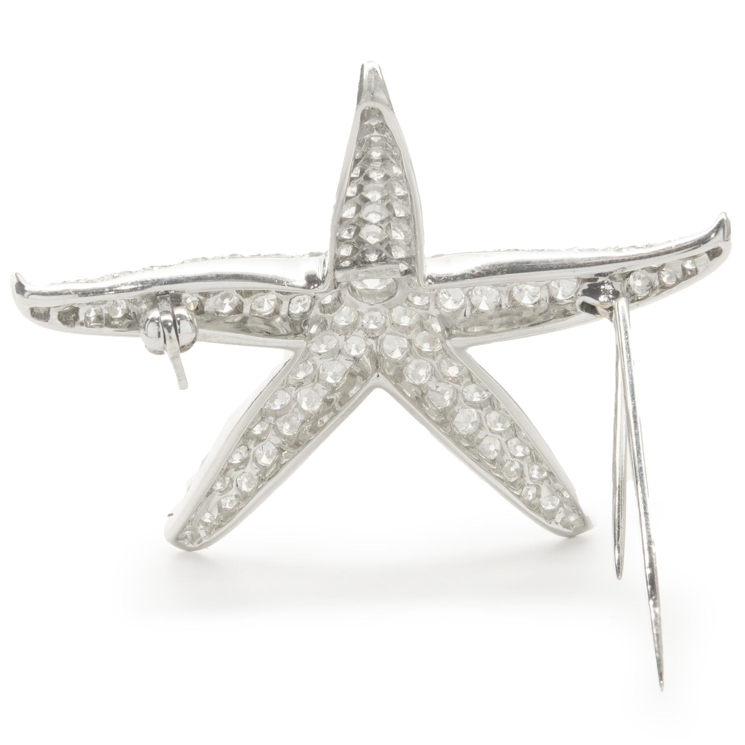 Round Cut 18 Karat White Gold Pave Diamond Starfish Pin For Sale