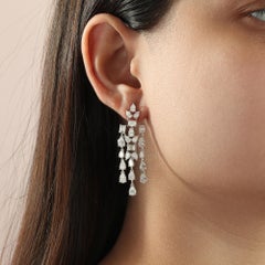 18 Karat White Gold Pear Cut SI/HI 9.75 Ct Diamond Chandelier Earrings