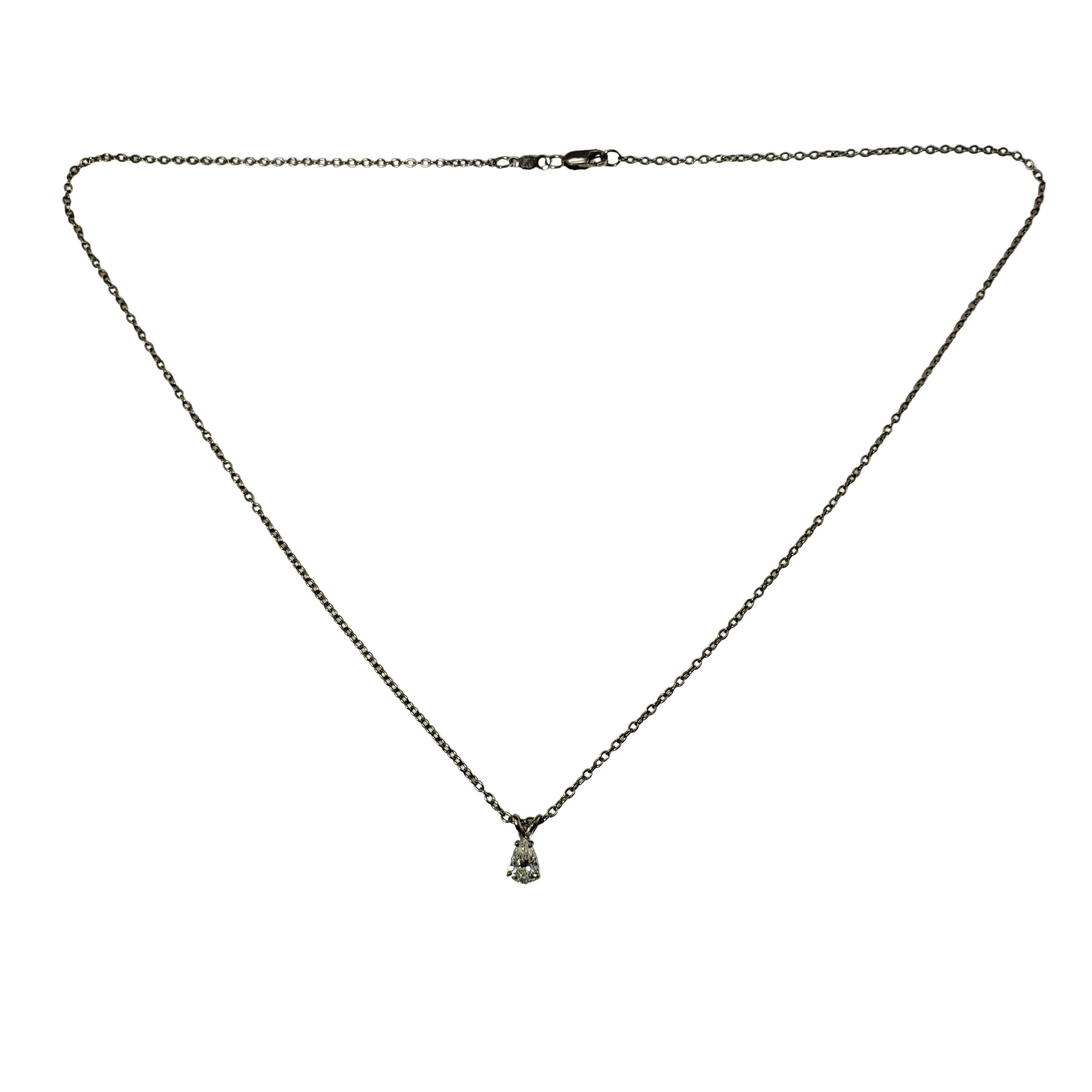  18 Karat Weißgold Birnen-Diamant-Anhänger-Halskette, GIA zertifiziert Damen im Angebot