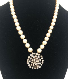 Vintage-Halskette aus 18-karätigem Weißgold mit Akoya-Perle und einem 4-Karat-Diamanten, Italien, 1970er Jahre