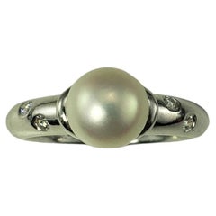 18 Karat White Gold Pearl and Diamond Ring Size 7 #17580