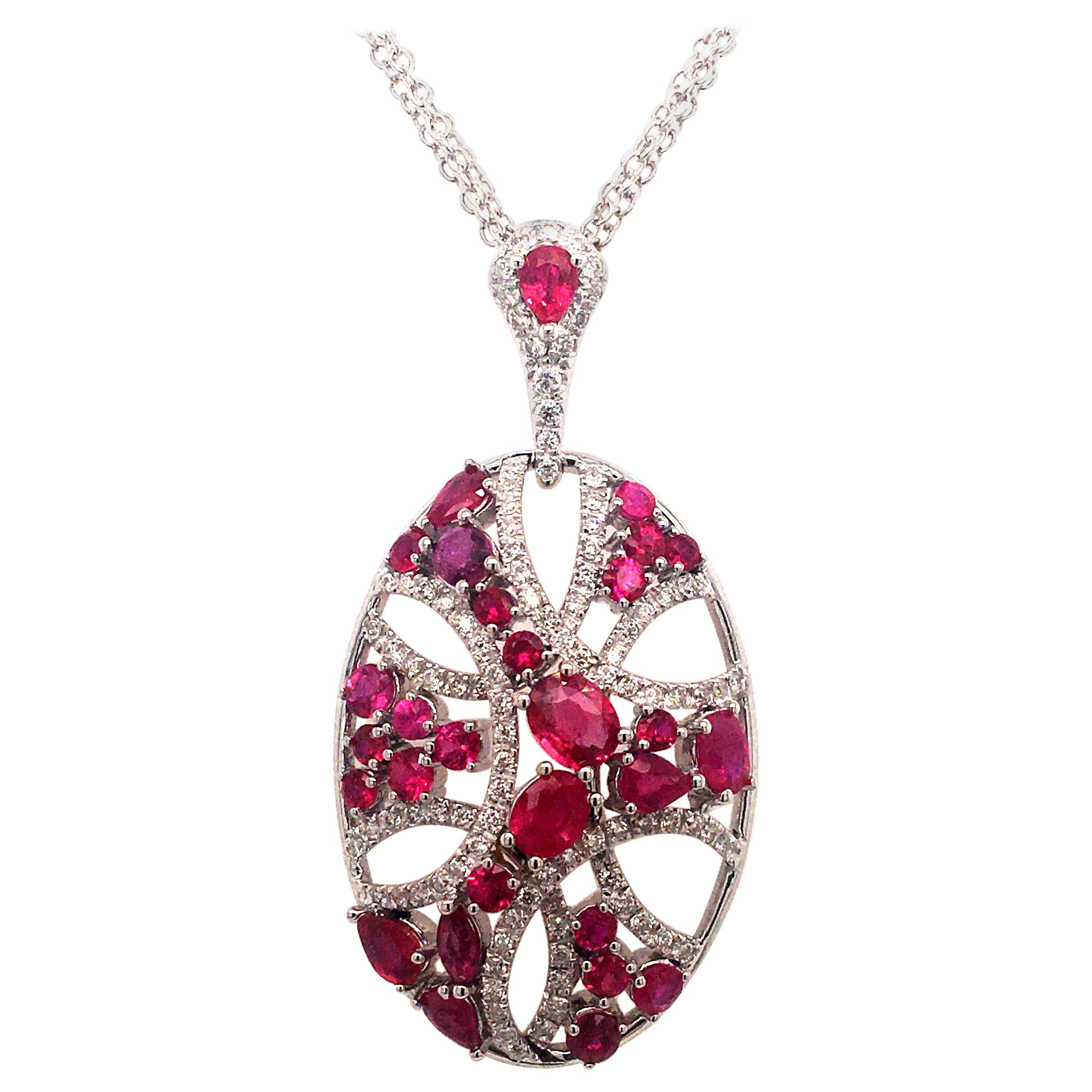 18 Karat White Gold Pendent Set with Diamonds and Ruby Made in Italy