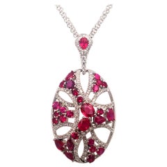 18 Karat White Gold Pendent Set with Diamonds and Ruby Made in Italy