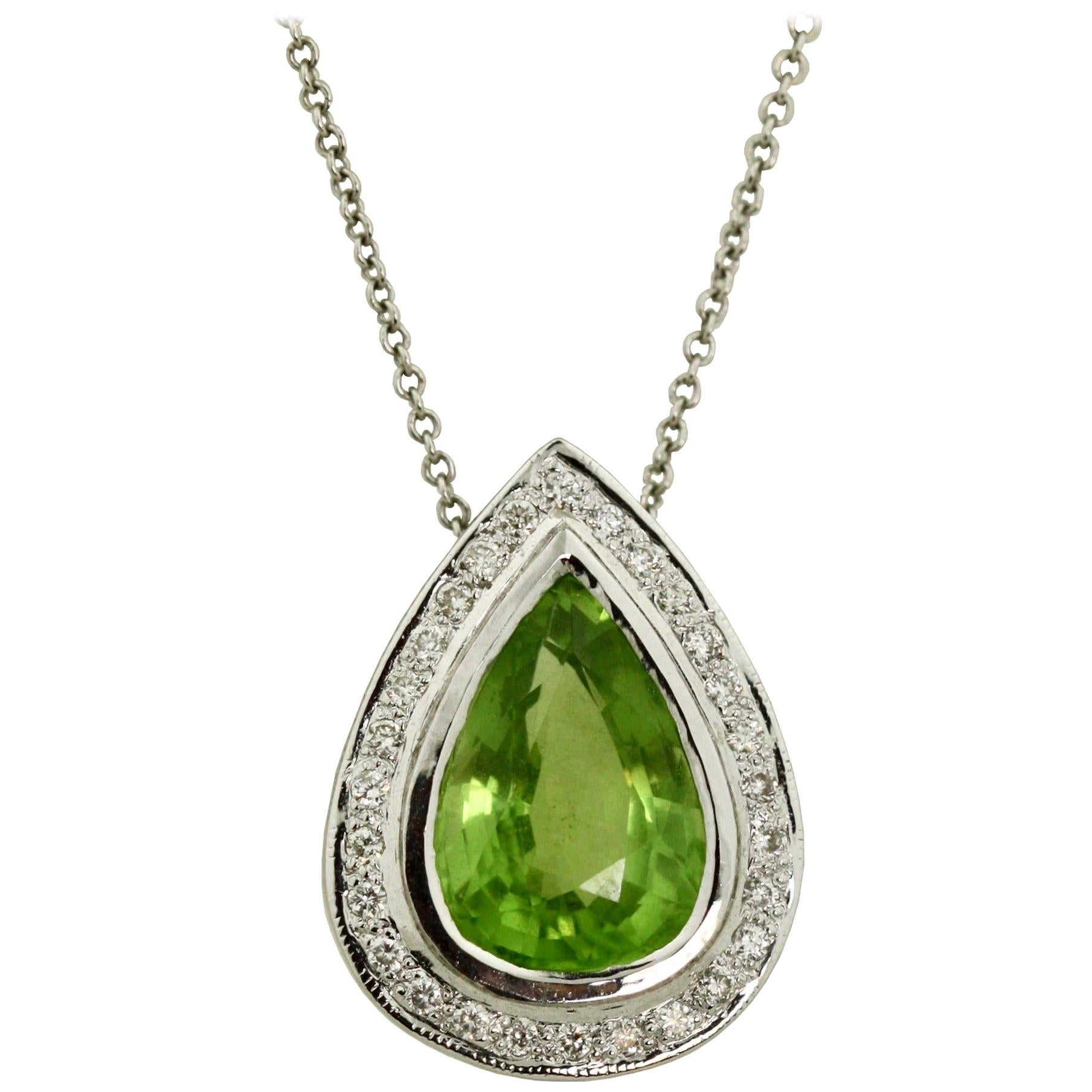 18 Karat White Gold Peridot and Diamond Pendant