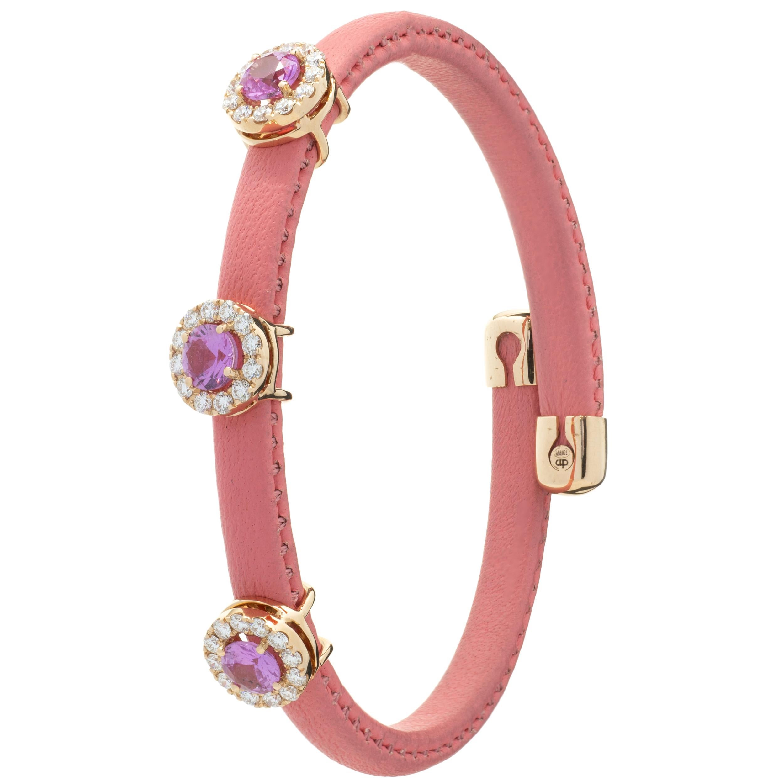 18 Karat Weißgold Rosa Leder Rosa Saphir und Diamant Wickel-Armband (Rundschliff) im Angebot