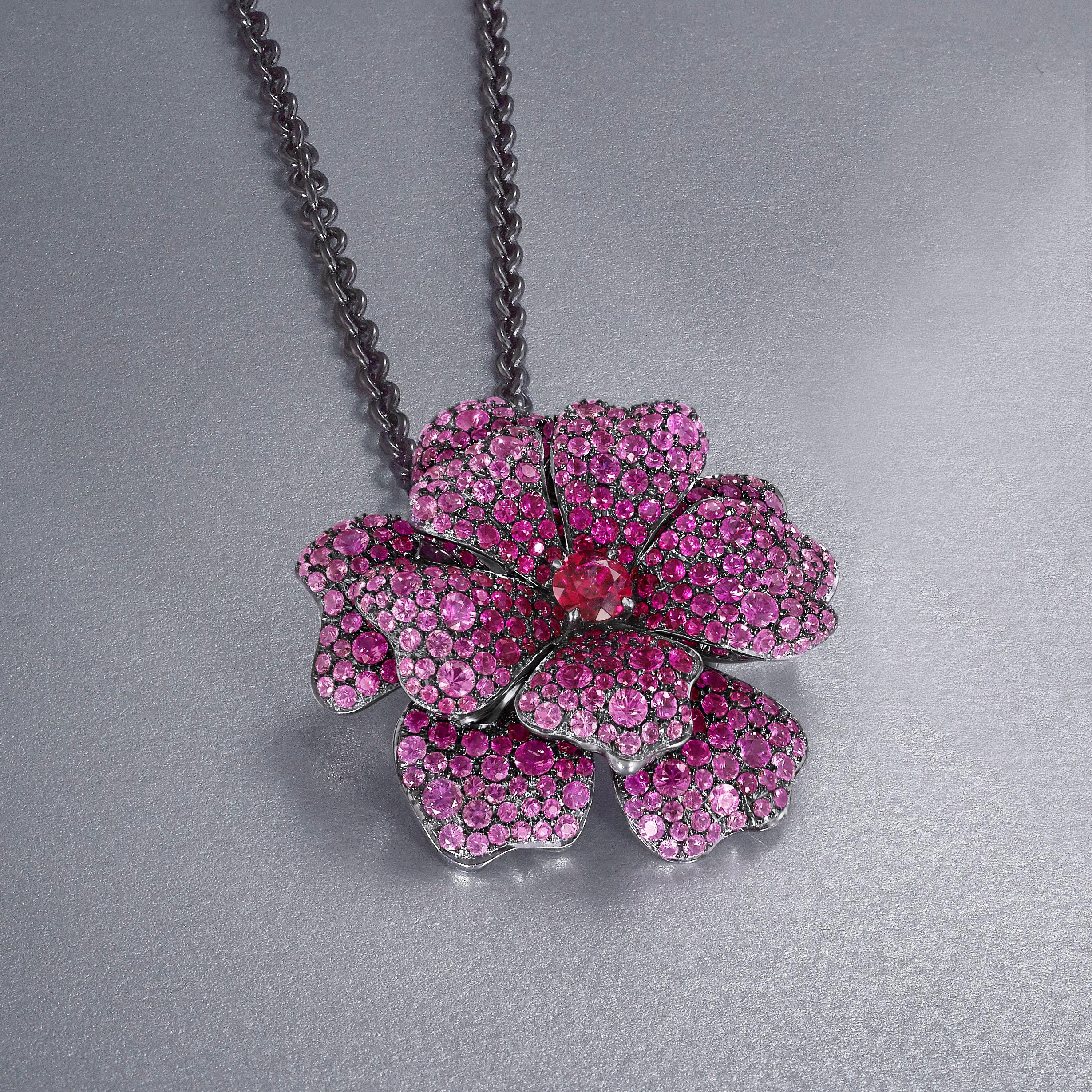 18 Karat White Gold, Pink Sapphire, Ruby and Rubellite Flower Pendant and Brooch In New Condition For Sale In Mayfair, London, GB