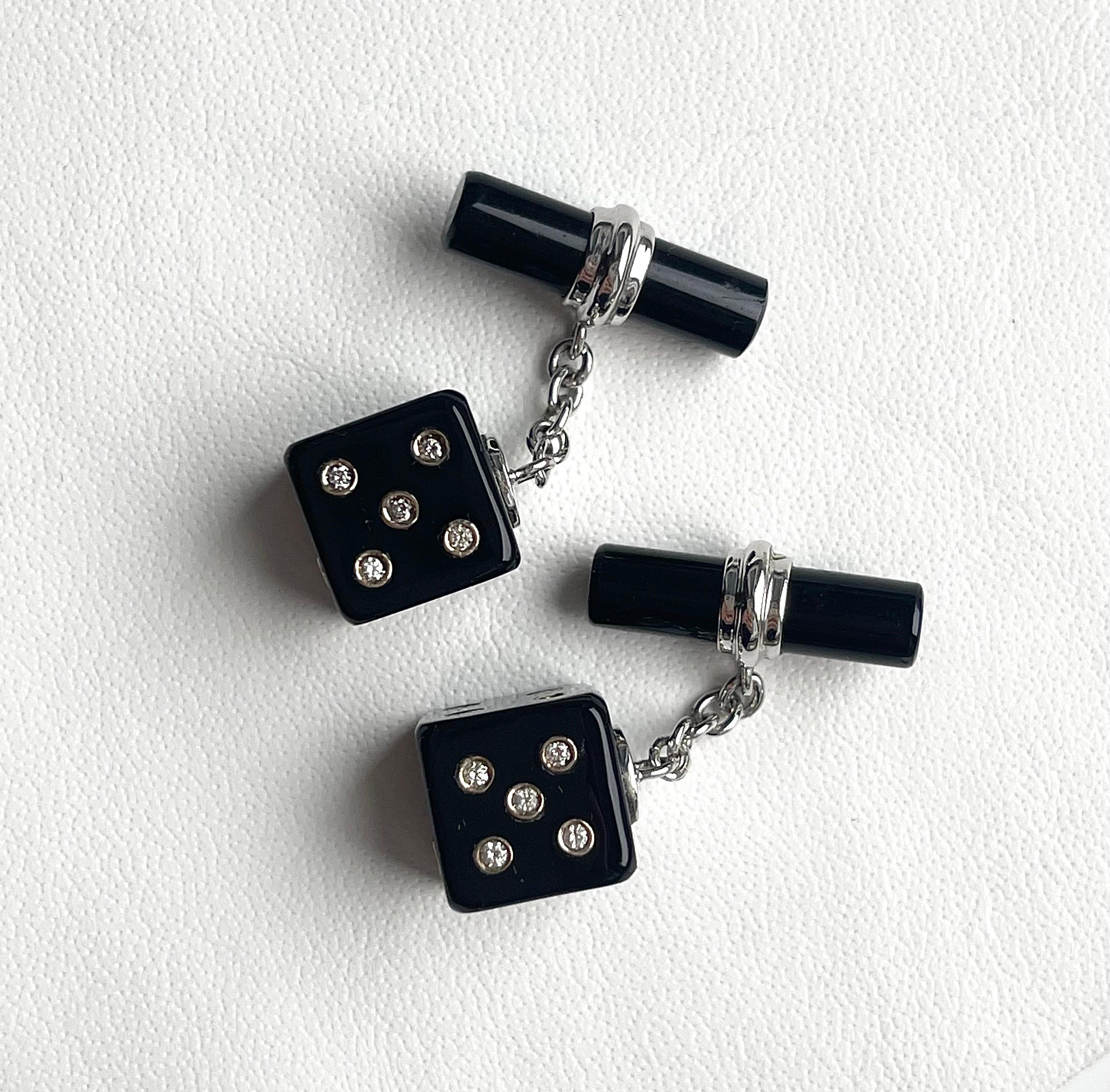 18 Karat White Gold Playing Dice Onyx Diamond Cufflinks In New Condition For Sale In Milano, IT