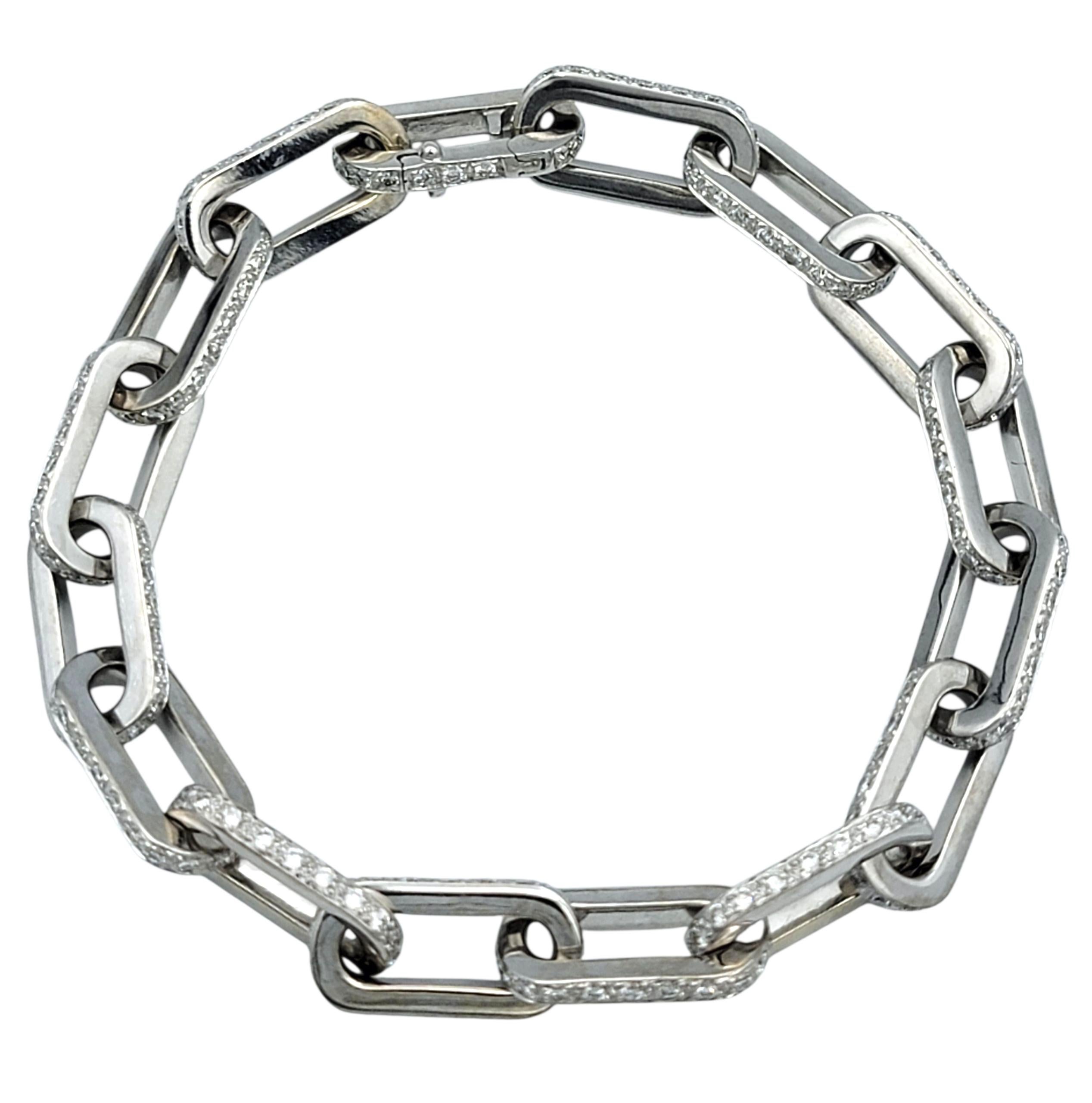 Pulsera de eslabones pulidos de oro blanco de 18 quilates con diamantes brillantes redondos Contemporáneo en venta
