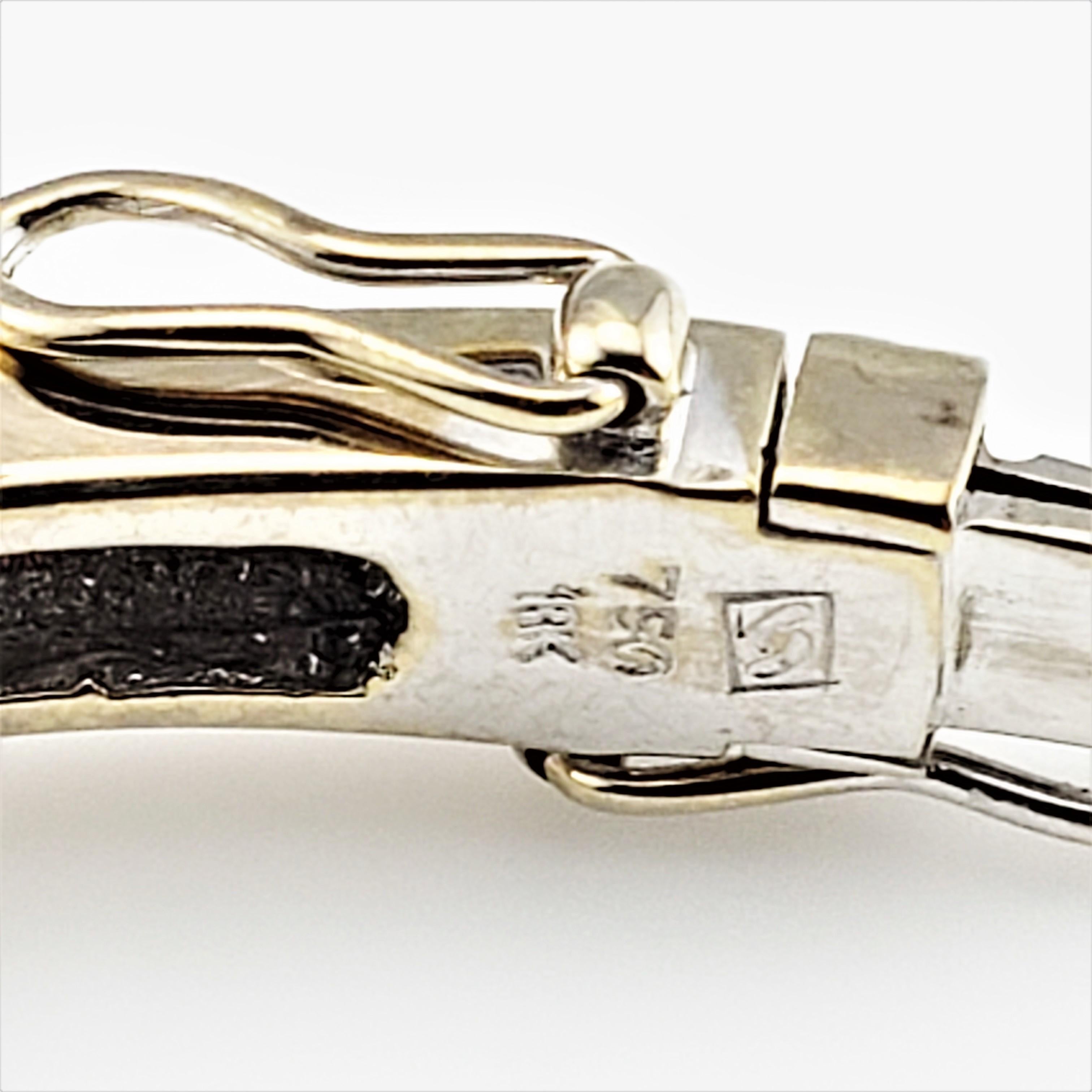 18 Karat White Gold Princess Cut Diamond Bangle Bracelet For Sale 3
