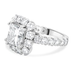 18 Karat White Gold Princess Cut Diamond Engagement Ring