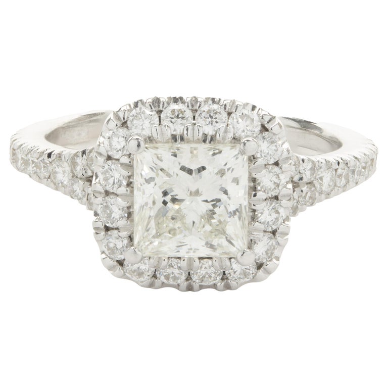 18 Karat White Gold Princess Cut Diamond Engagement Ring For Sale at ...
