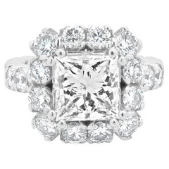 Used 18 Karat White Gold Princess Cut Diamond Engagement Ring