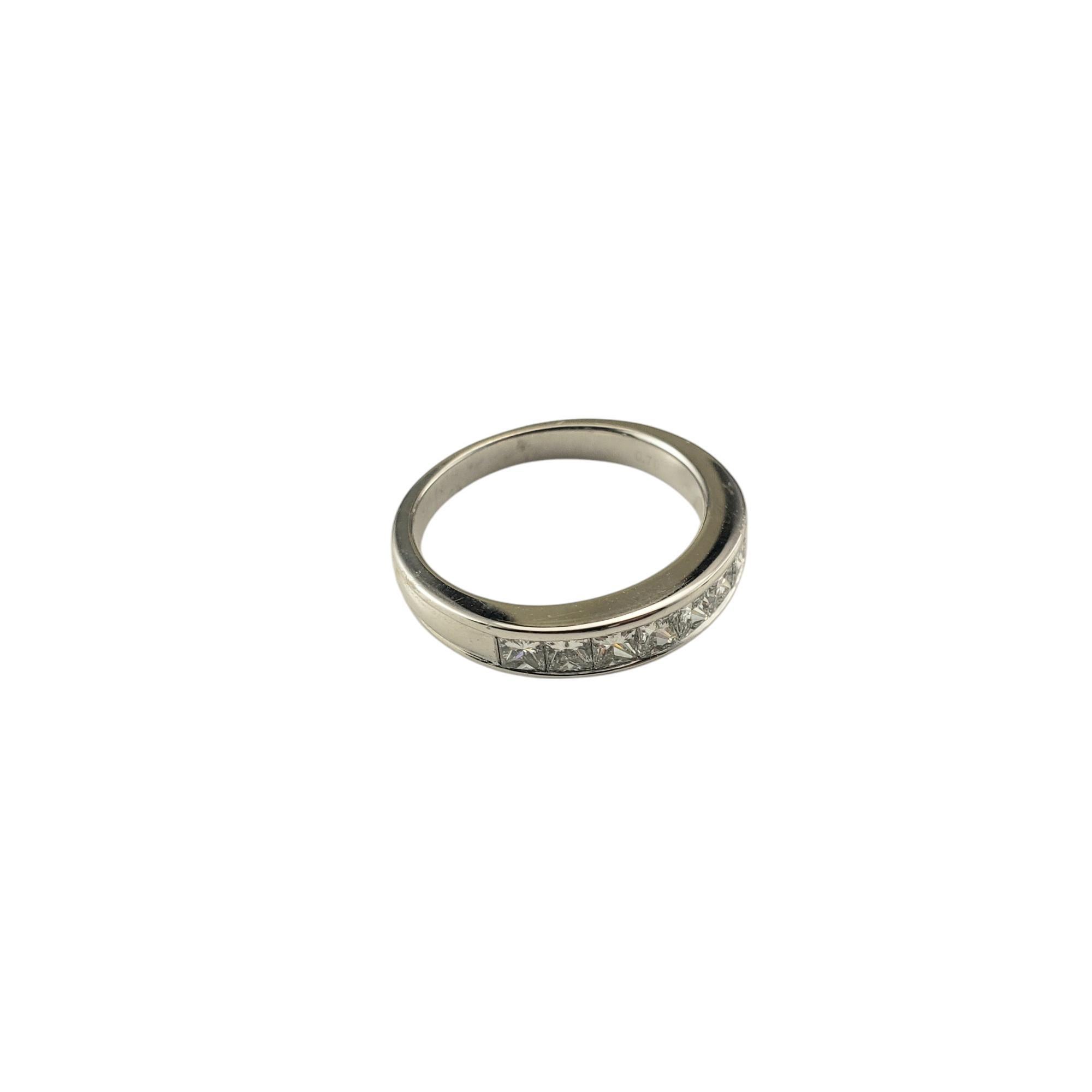 18 Karat White Gold Princess Cut Diamond Wedding Band Ring Size 5.25 #20757 In Good Condition For Sale In Washington Depot, CT