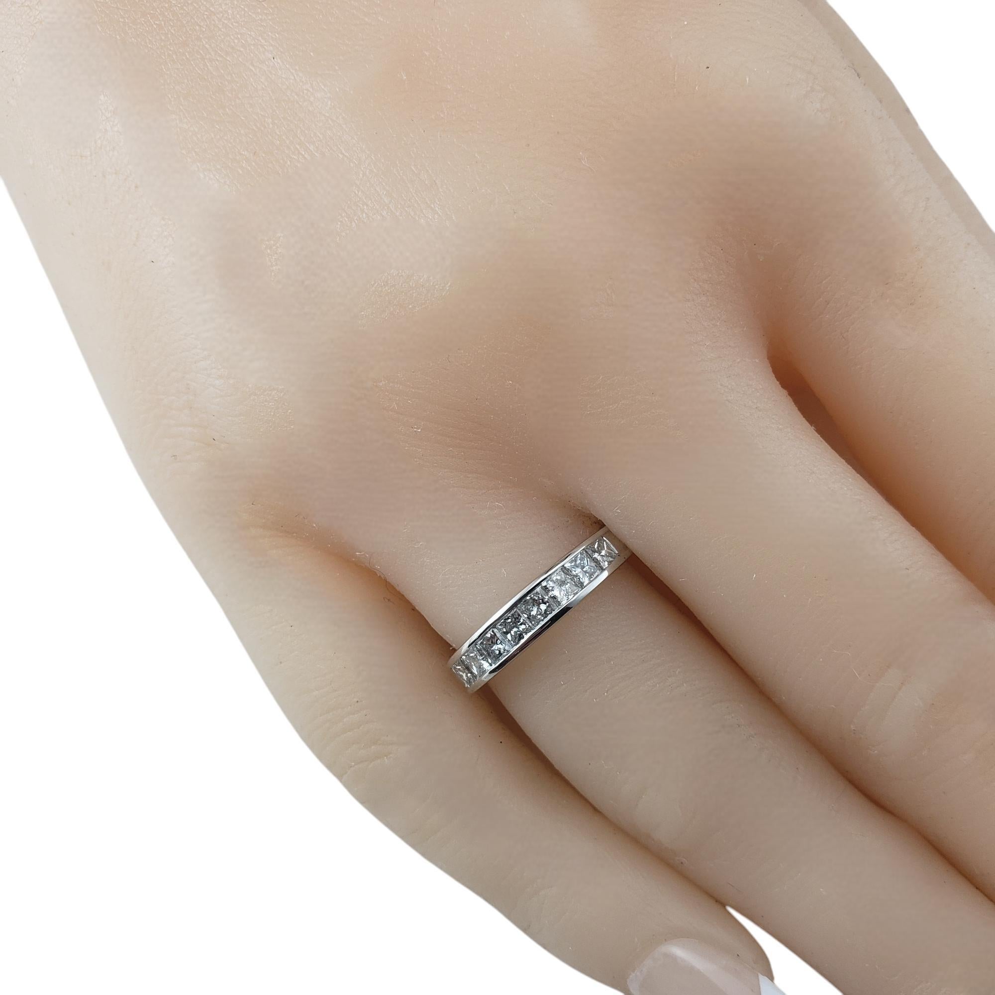 18 Karat White Gold Princess Cut Diamond Wedding Band Ring Size 5.25 #20757 For Sale 3