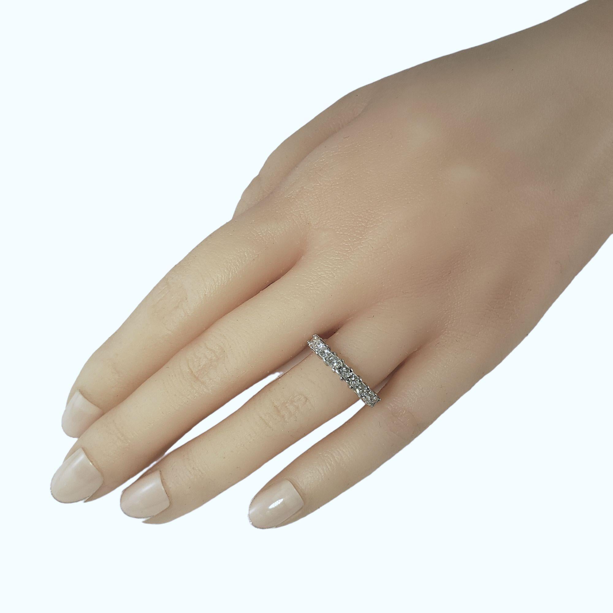 18 Karat White Gold Princess Cut Diamond Wedding Band Ring For Sale 2